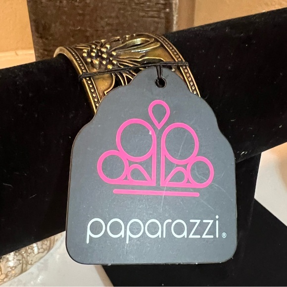 Paparazzi Bronze/Gold Cuff Bracelet NEW - Picture 4 of 4